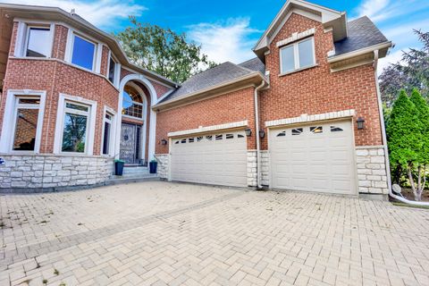 2323 Douglas Avenue Des Plaines IL 60018