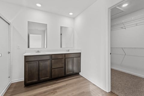 Tiny photo for 2602 Camelback Drive, Pingree Grove, IL 60140 (MLS # 12627357)