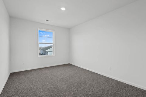 Tiny photo for 2602 Camelback Drive, Pingree Grove, IL 60140 (MLS # 12627357)