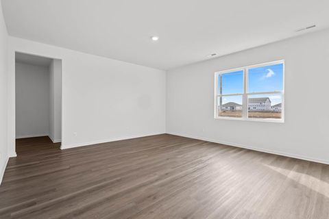 Tiny photo for 2602 Camelback Drive, Pingree Grove, IL 60140 (MLS # 12627357)