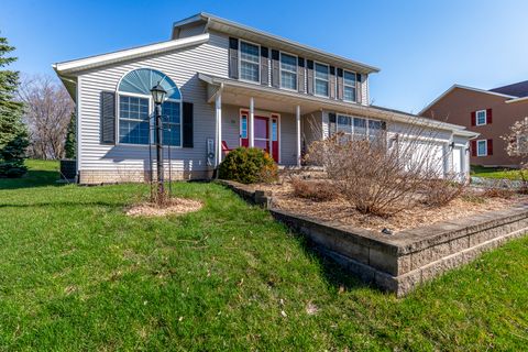 Tiny photo for 76 Parkview Drive, Eldridge, IA 52748 (MLS # 12600265)