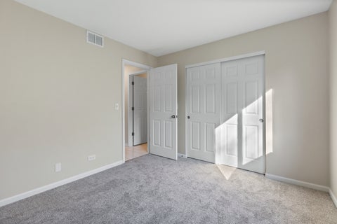 Tiny photo for 428 Harvest Gate, Lake In The Hills, IL 60156 (MLS # 12792898)