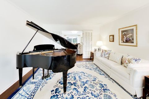 Tiny photo for 860 S Carriageway Lane, Palatine, IL 60067 (MLS # 12592963)