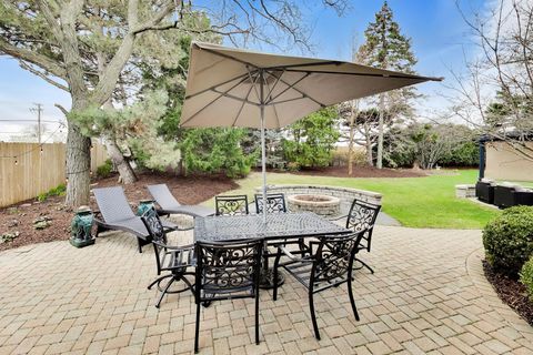 Tiny photo for 860 S Carriageway Lane, Palatine, IL 60067 (MLS # 12592963)