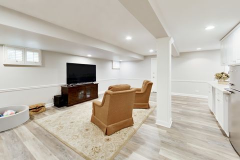 Tiny photo for 860 S Carriageway Lane, Palatine, IL 60067 (MLS # 12592963)