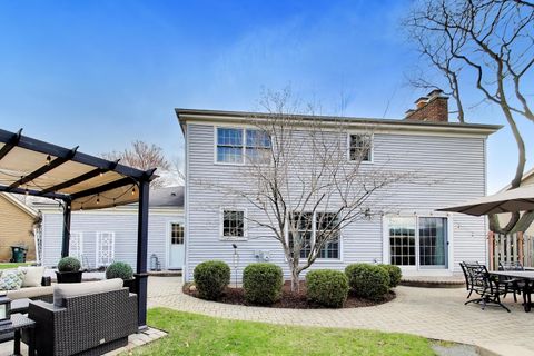 Tiny photo for 860 S Carriageway Lane, Palatine, IL 60067 (MLS # 12592963)