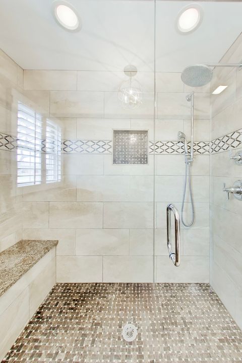 Tiny photo for 860 S Carriageway Lane, Palatine, IL 60067 (MLS # 12592963)