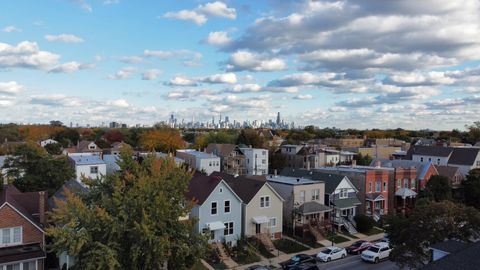 Tiny photo for 2450 N CENTRAL PARK Avenue, Chicago, IL 60647 (MLS # 12592966)