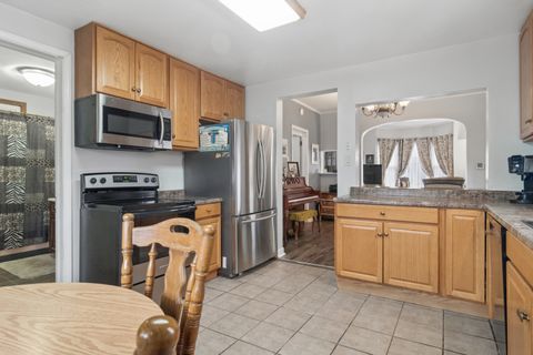 Tiny photo for 2450 N CENTRAL PARK Avenue, Chicago, IL 60647 (MLS # 12592966)