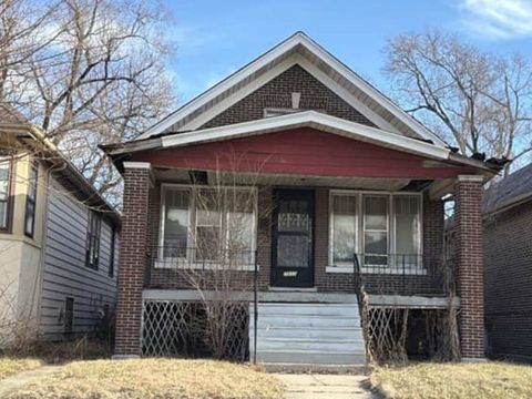 Tiny photo for 7955 S Ridgeland Avenue, Chicago, IL 60617 (MLS # 12581918)