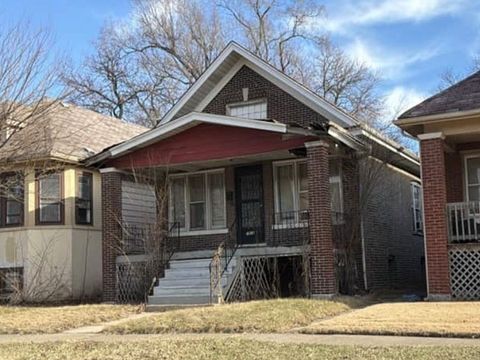 Tiny photo for 7955 S Ridgeland Avenue, Chicago, IL 60617 (MLS # 12581918)