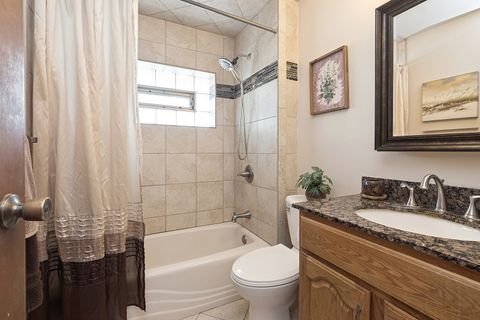 Tiny photo for 6821 Saratoga Drive, Bridgeview, IL 60455 (MLS # 12481663)