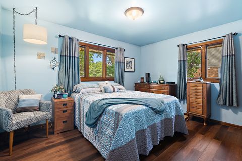 Tiny photo for 6821 Saratoga Drive, Bridgeview, IL 60455 (MLS # 12481663)