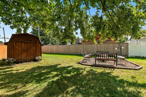 Tiny photo for 6821 Saratoga Drive, Bridgeview, IL 60455 (MLS # 12481663)