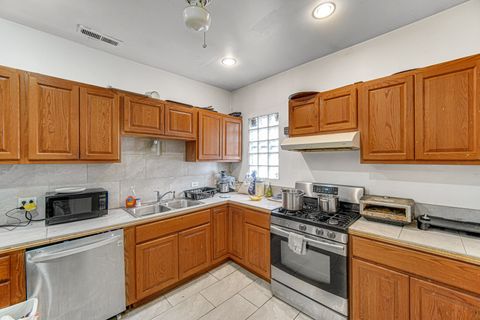 Tiny photo for 11239 S Longwood Drive, Chicago, IL 60643 (MLS # 12585763)