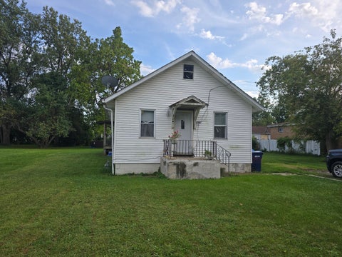 Photo of 2935 141st Place, Blue Island, IL 60406 (MLS # 12747498)