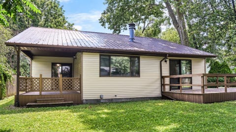 Tiny photo for 904 E California Avenue, Urbana, IL 61801 (MLS # 12697516)