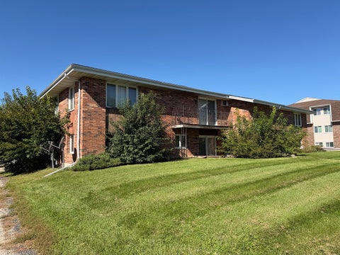 Photo of 1768 S Hance Drive #2, Freeport, IL 61032 (MLS # 12782397)