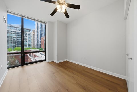 Tiny photo for 233 E 13TH Street #709, Chicago, IL 60605 (MLS # 12634037)