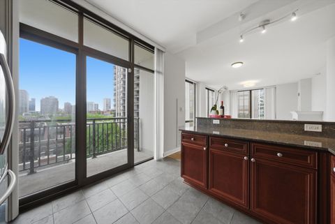 Tiny photo for 233 E 13TH Street #709, Chicago, IL 60605 (MLS # 12634037)