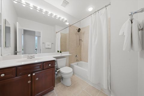 Tiny photo for 233 E 13TH Street #709, Chicago, IL 60605 (MLS # 12634037)