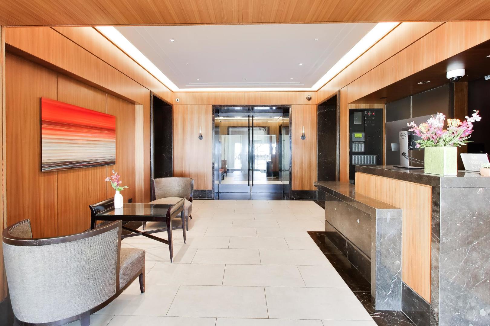 1100 N Lake Shore Drive 27B