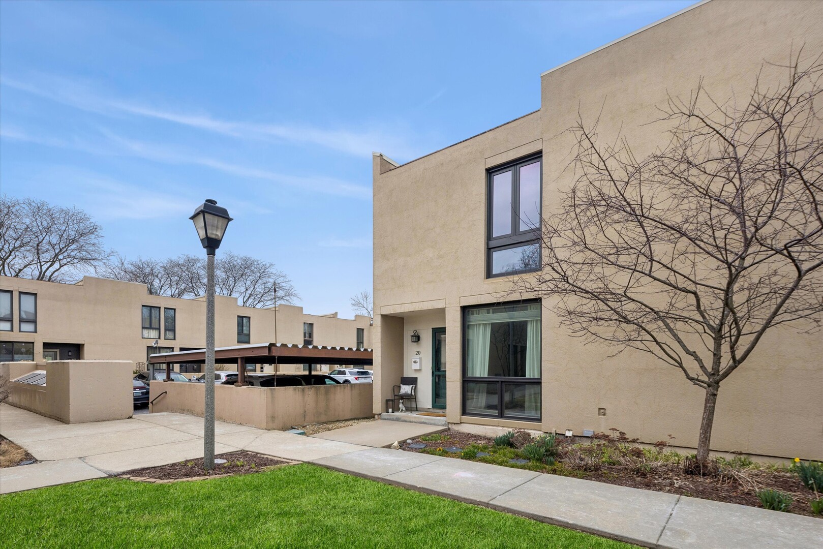 20 Oak Tree Court 20