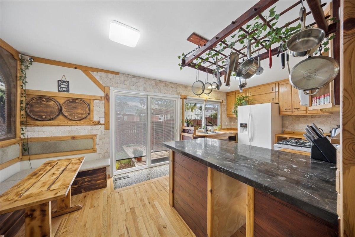 439 Mallview Lane