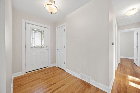 Tiny photo for 4426 Florence Avenue, Downers Grove, IL 60515 (MLS # 12515636)