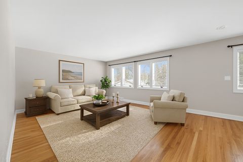 Tiny photo for 4426 Florence Avenue, Downers Grove, IL 60515 (MLS # 12515636)