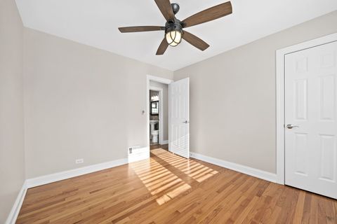 Tiny photo for 4426 Florence Avenue, Downers Grove, IL 60515 (MLS # 12515636)