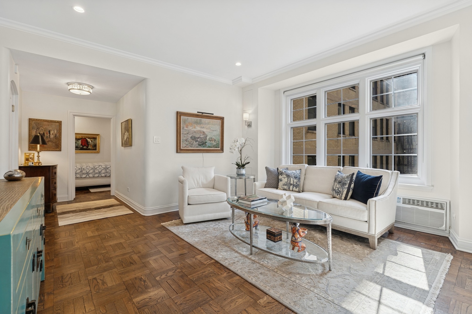 222 E CHESTNUT Street 10D