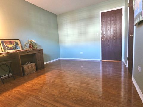 Tiny photo for 230 Windsor Lane #A, Willowbrook, IL 60527 (MLS # 12538688)