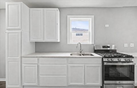 Tiny photo for 12531 S Honore Street, Calumet Park, IL 60827 (MLS # 12555292)