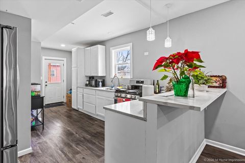 Tiny photo for 12531 S Honore Street, Calumet Park, IL 60827 (MLS # 12555292)