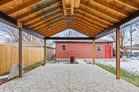 Tiny photo for 12531 S Honore Street, Calumet Park, IL 60827 (MLS # 12555292)