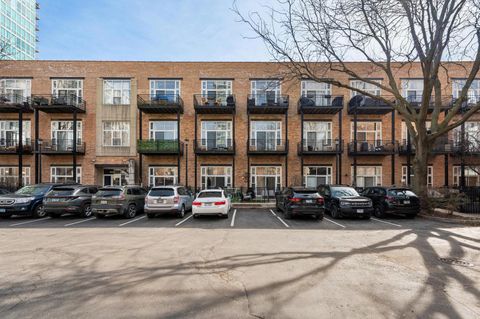 Photo of 1844 S Michigan Avenue #102, Chicago, IL 60616 (MLS # 12608834)