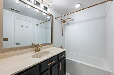 Tiny photo for 1844 S Michigan Avenue #102, Chicago, IL 60616 (MLS # 12608834)