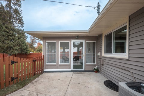 Tiny photo for 227 S Randall Road, Aurora, IL 60506 (MLS # 12797227)
