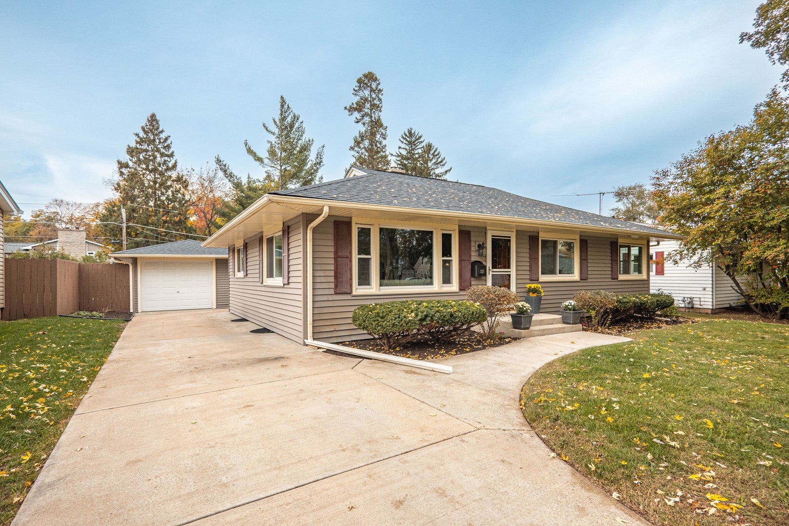 227 S Randall Road