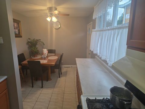 Tiny photo for 2129 Ash Street #G, Des Plaines, IL 60018 (MLS # 12629563)