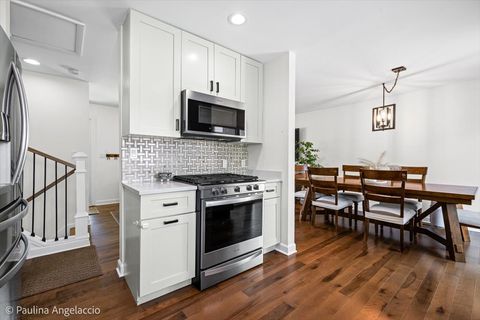 Tiny photo for 36449 N Streamwood Drive, Gurnee, IL 60031 (MLS # 12626350)
