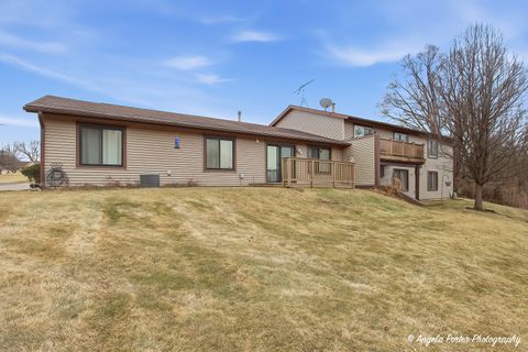 Tiny photo for 606 Waters Edge Drive #A, McHenry, IL 60050 (MLS # 12576218)