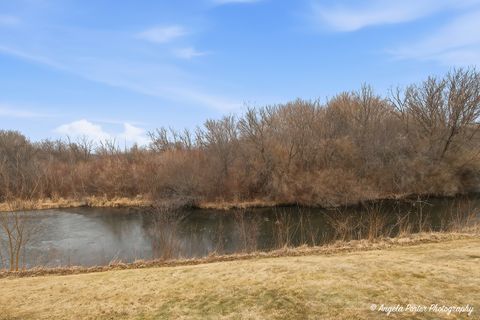 Tiny photo for 606 Waters Edge Drive #A, McHenry, IL 60050 (MLS # 12576218)