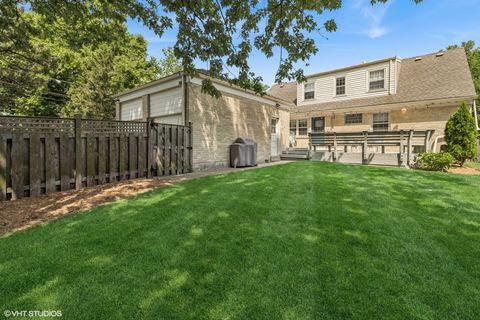 Tiny photo for 3212 Otto Lane, Evanston, IL 60201 (MLS # 12419389)