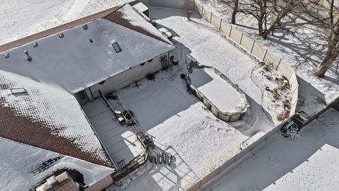 Tiny photo for 16720 CHAUCER Drive, Orland Park, IL 60467 (MLS # 12552643)