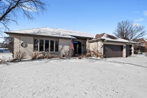 Tiny photo for 16720 CHAUCER Drive, Orland Park, IL 60467 (MLS # 12552643)