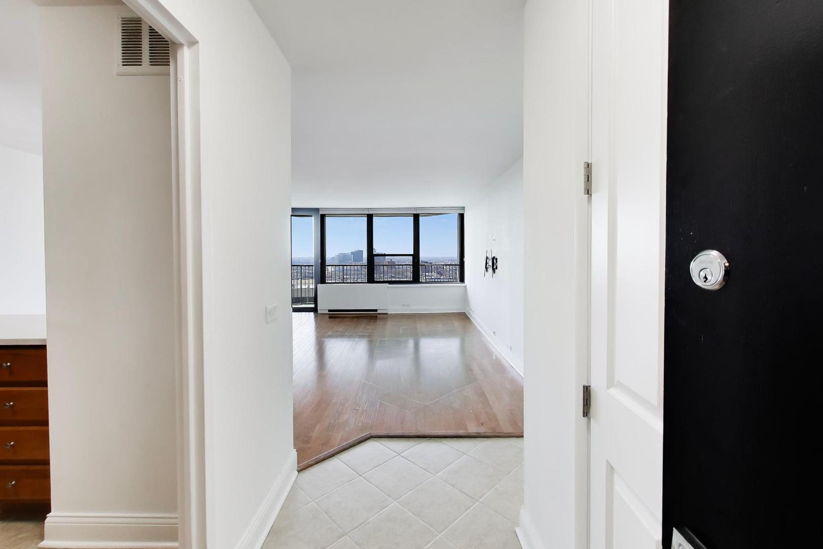 1560 N Sandburg Terrace 2411J