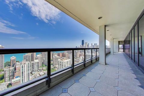 Tiny photo for 1560 N Sandburg Terrace #2411J, Chicago, IL 60610 (MLS # 12619146)