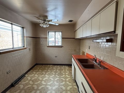 Tiny photo for 8826 S Prairie Avenue, Chicago, IL 60619 (MLS # 12553770)